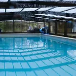 Maison d'hôtes Spacieux Avec Accès Privatif Et Piscine De 2 à 10 Voyageurs 4*